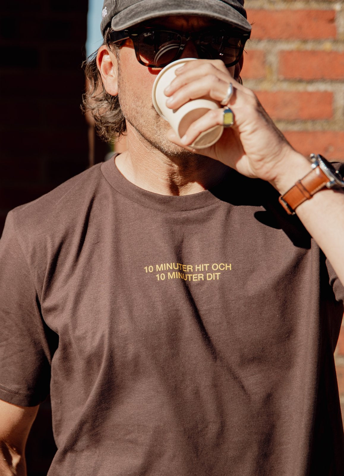 T-shirt brun